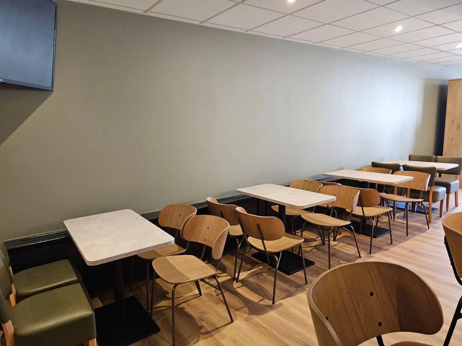 Réalisation ADM Mobilier collectivités - RELAI 3
